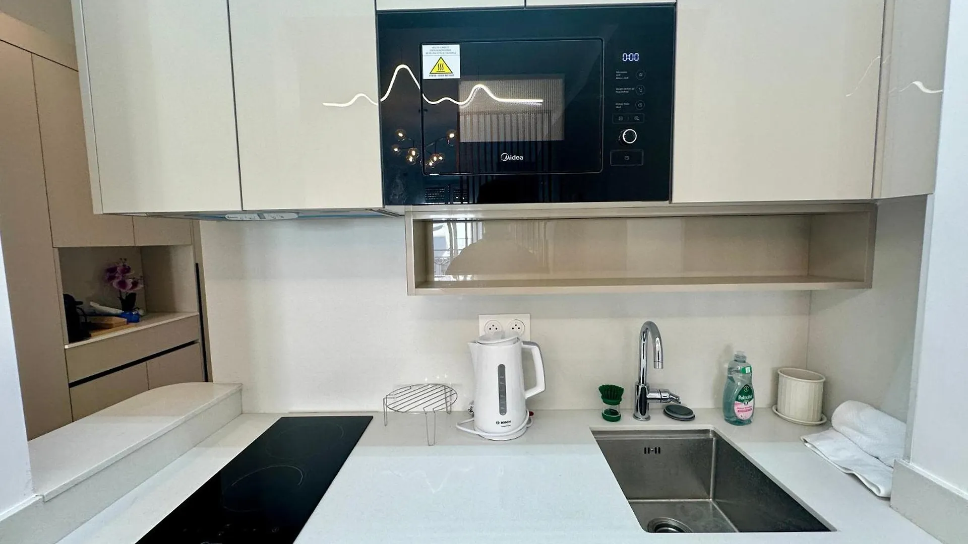 Comfortable Apartment Near Marais Beaubourg Paris