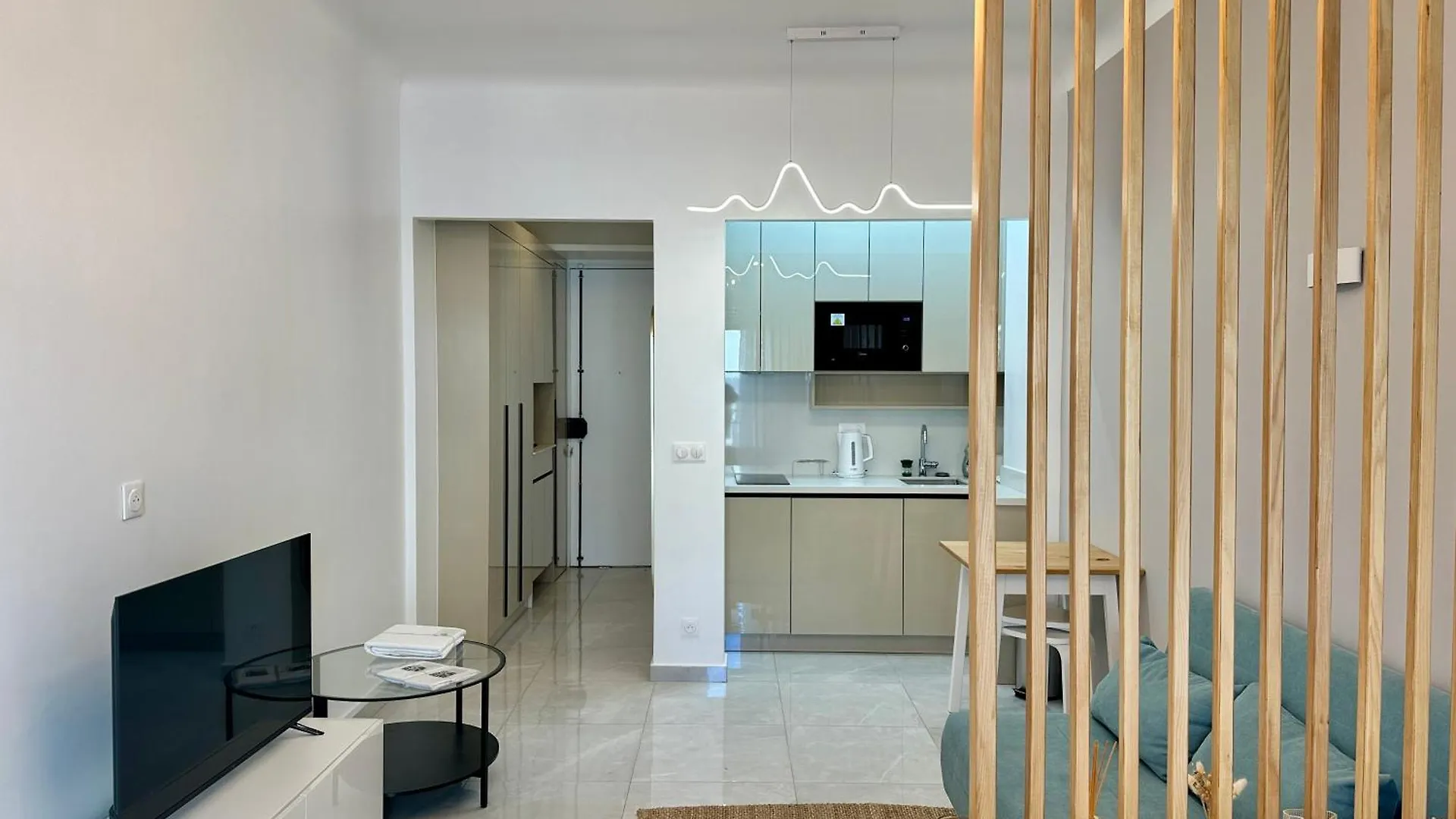 Comfortable Apartment Near Marais Beaubourg Paris
